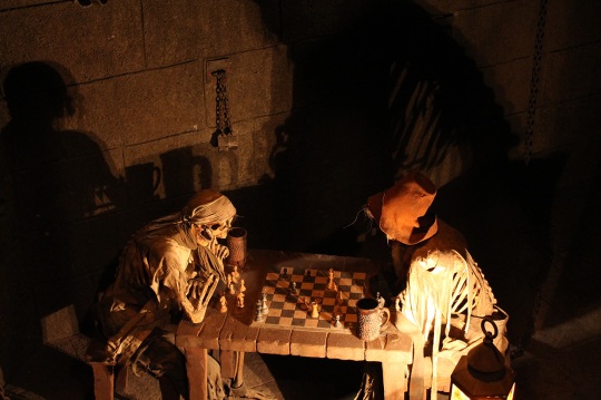 pirates wdw chess